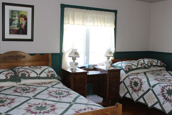 Room 21 of 33