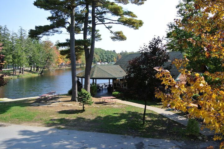 Alpine Lake RV Resort