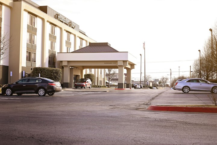 Hampton Inn Bentonville / Rogers