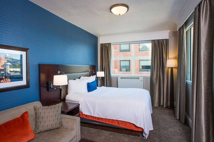 Hotel Alex Johnson Rapid City Curio Collection by Hilton
