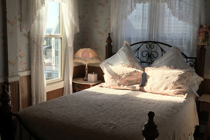 Room 37 of 82