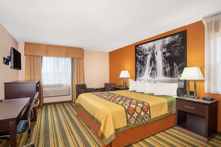 Room 19 of 27