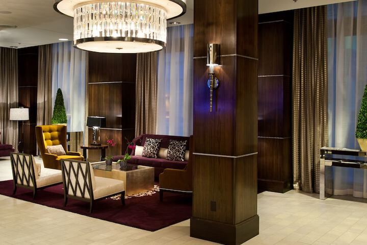 Ambassador Hotel Wichita Autograph Collection