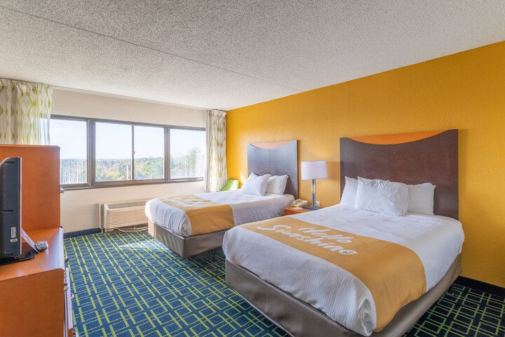 Room 20 of 42