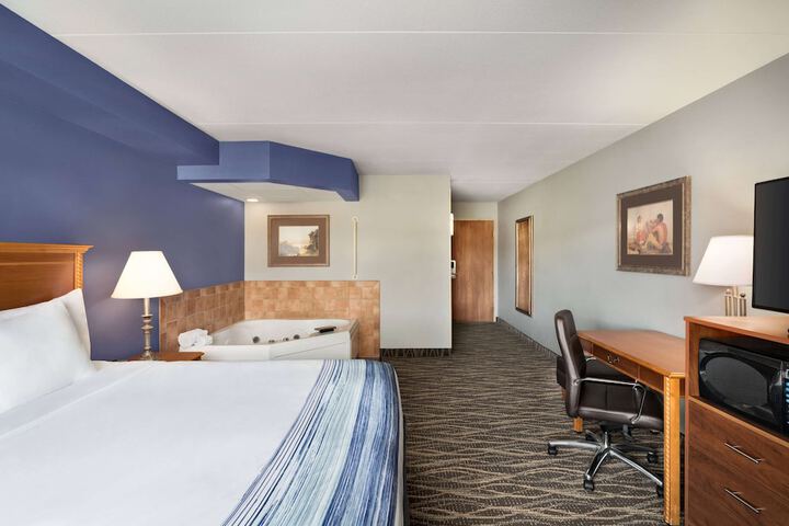 Room 34 of 54