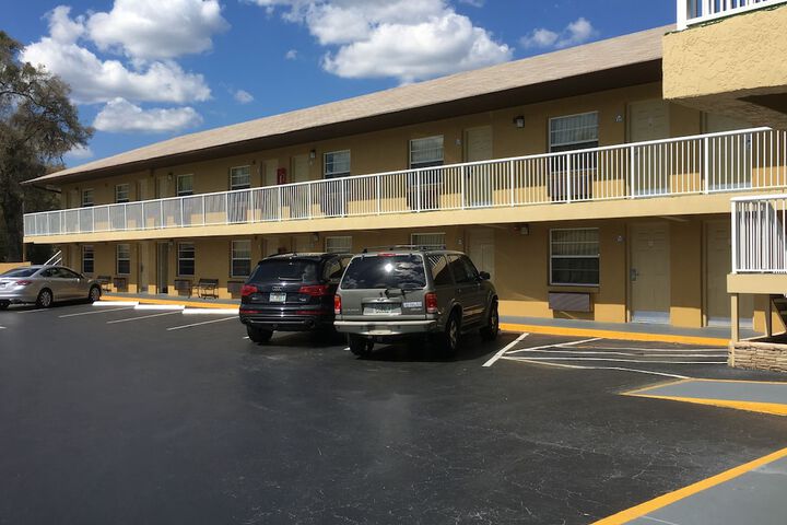 Hotel 2 of 35