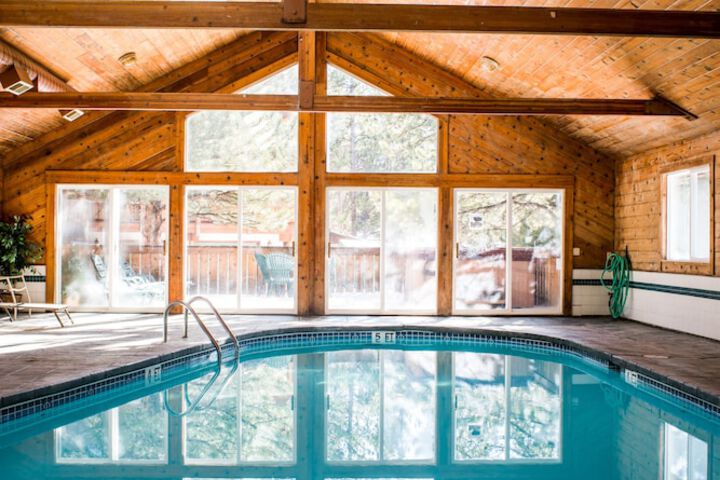 Pool 25 of 242