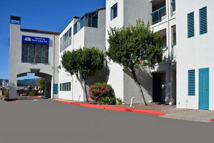 Hotel 2 of 14