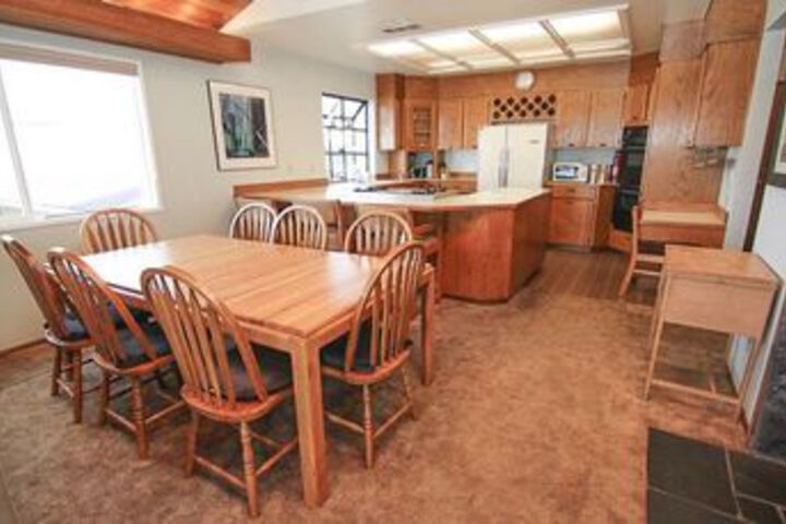 North Jetty 3 Br home by RedAwning