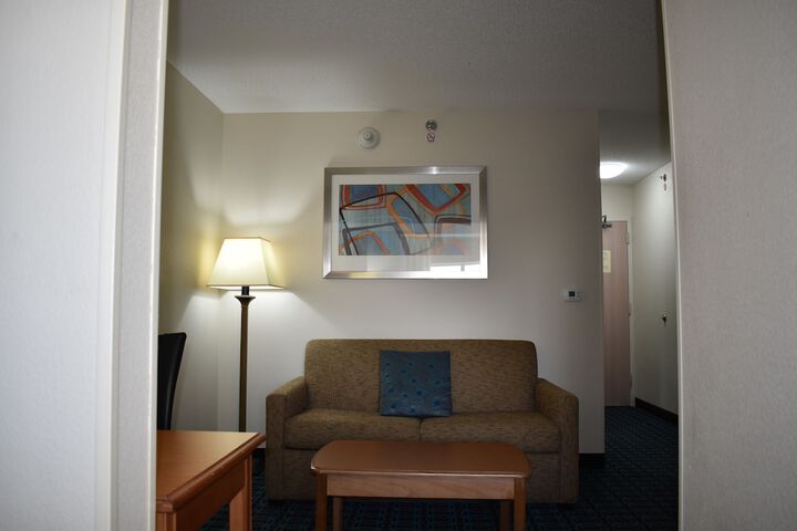 Room 32 of 104