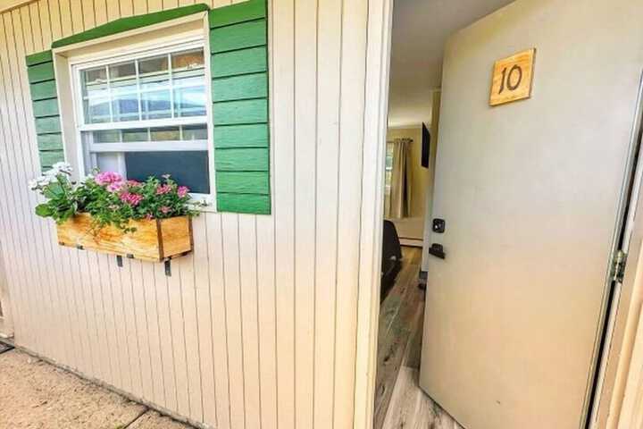 Brittany Motel