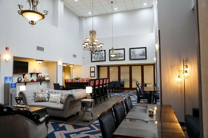 Hotel Interior 8 of 62