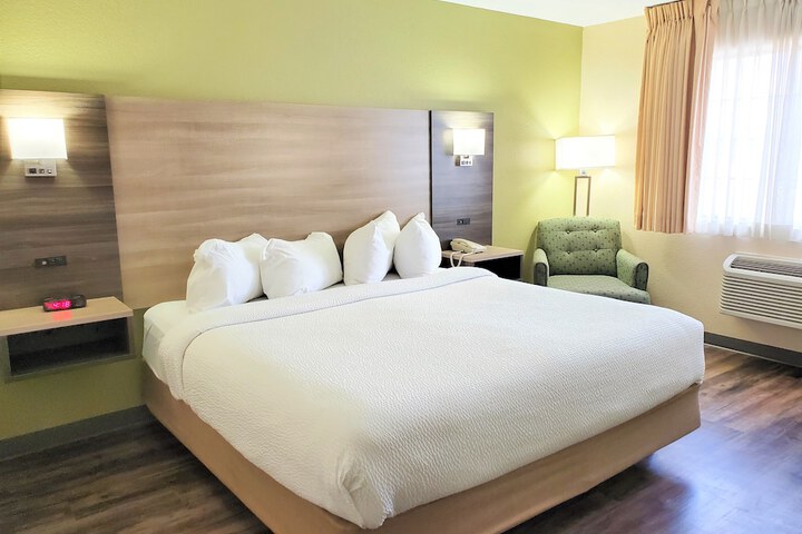 Baymont by Wyndham Santa Fe