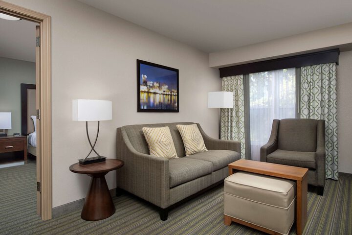 Room 15 of 42