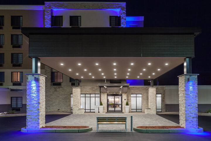 Hotel 4 of 36