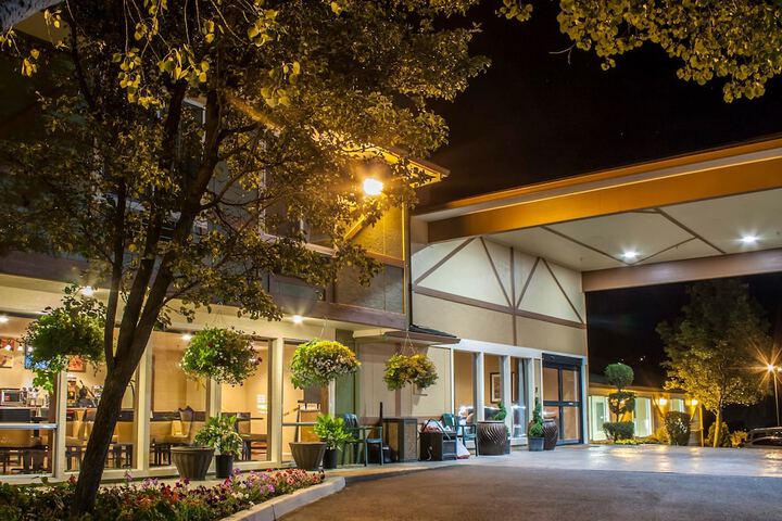 Hotel 2 of 40