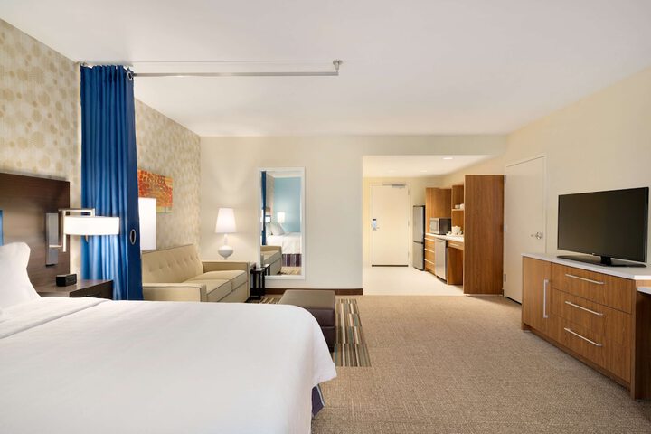 Home2 Suites by Hilton Joliet / Plainfield