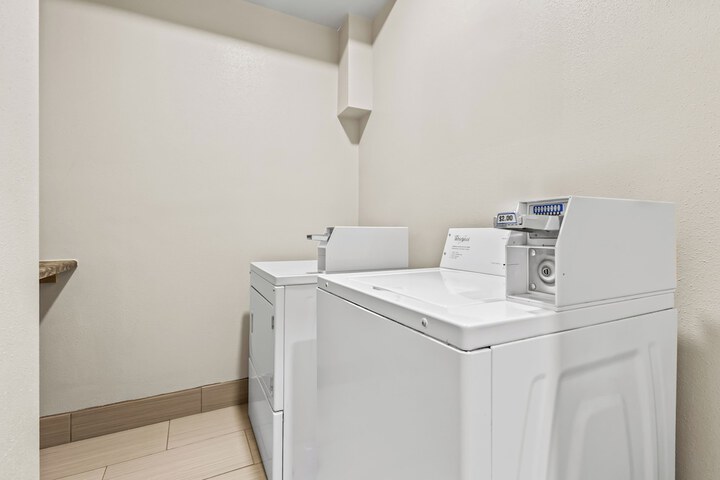 Quality Inn Brookings - University