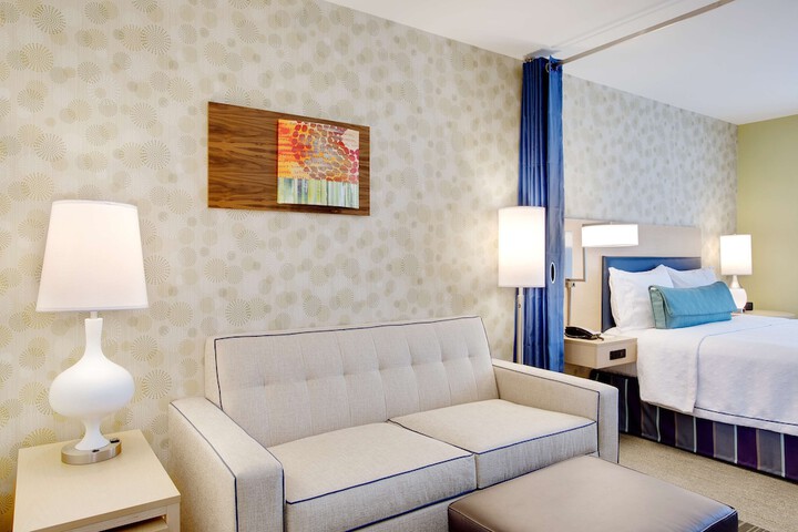 Room 14 of 26