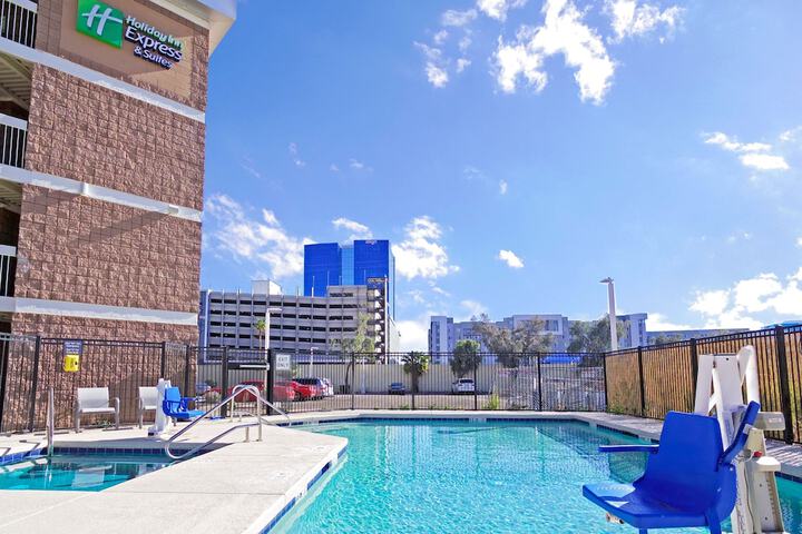 Pool 7 of 50