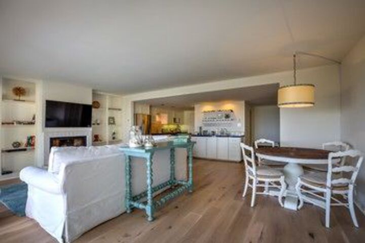 Modern 3Br Malibu Condo Pool Ocean Views Minutes to Beaches by RedAwni