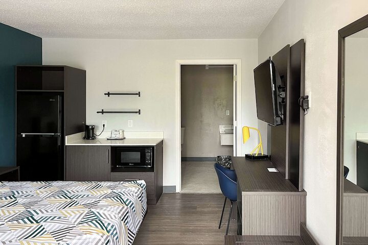 Studio 6 Suites - Lafayette IN