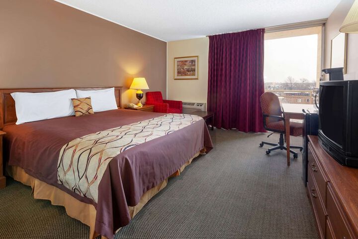 Room 20 of 25