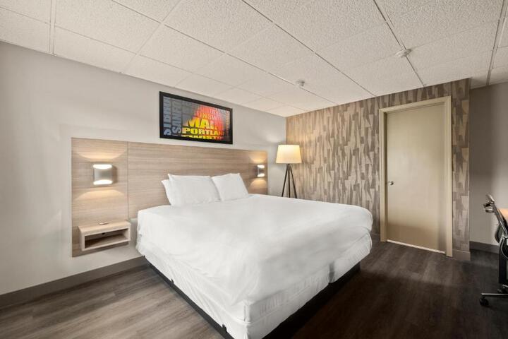 INN AT WATERVILLE