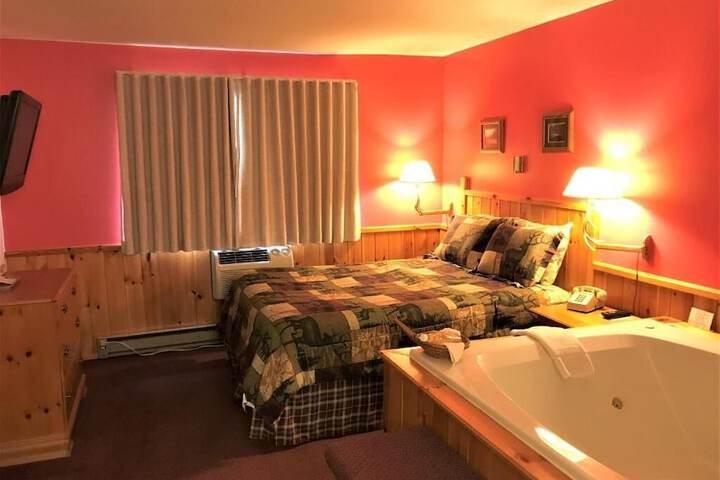 Northwoods Inn & Suites