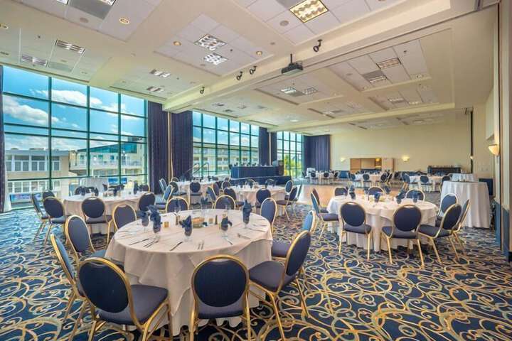 Atlantic Sands Hotel & Conference Center