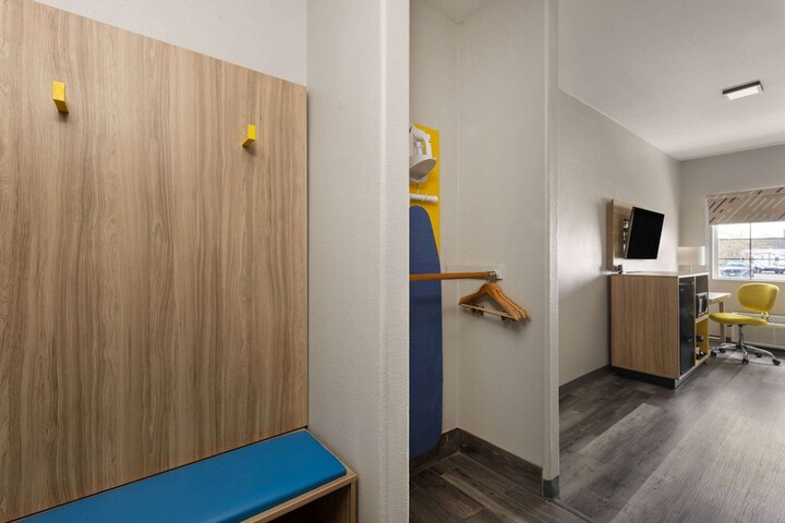 Room 126 of 143