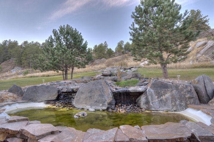 Holiday Inn Express Hotel & Suites Custer by IHG