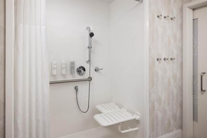 Hampton Inn Minneapolis-Roseville