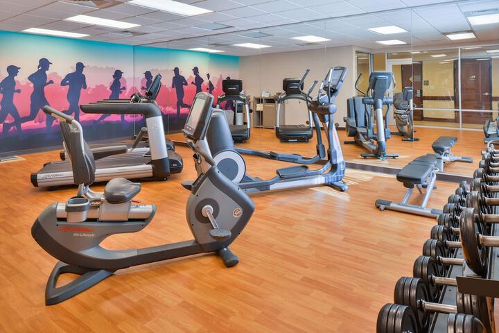 Hyatt Place Chesapeake