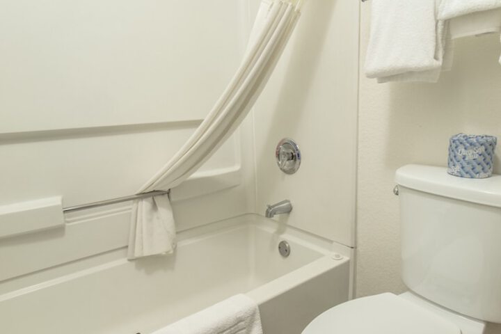 Room 8 of 21