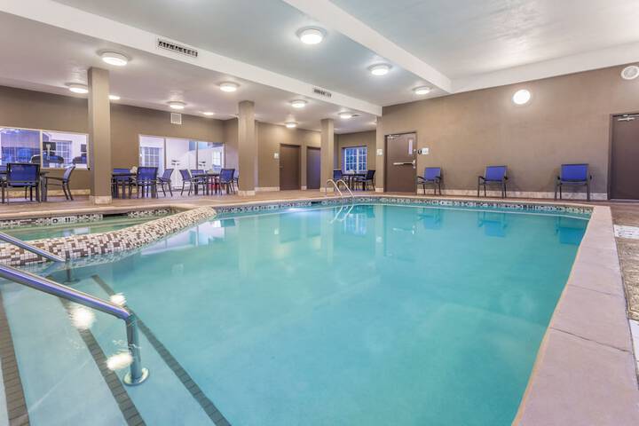 Pool 6 of 42