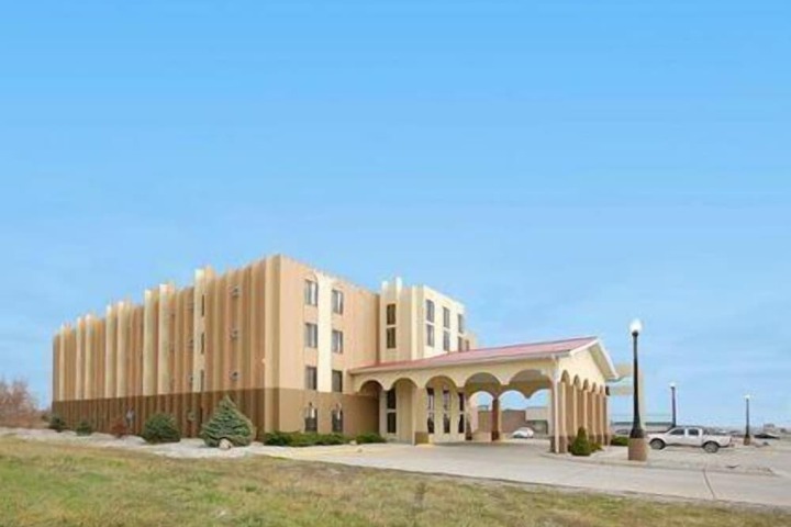 Hotel 2 of 37