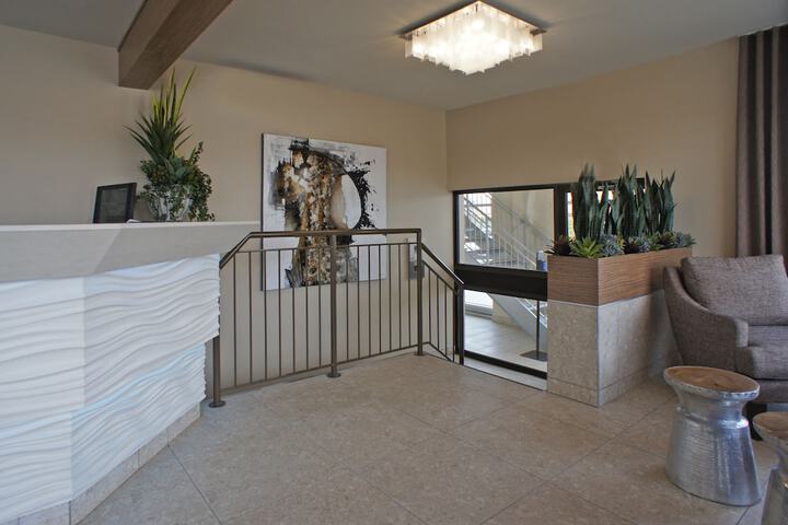 Hotel 2 of 34