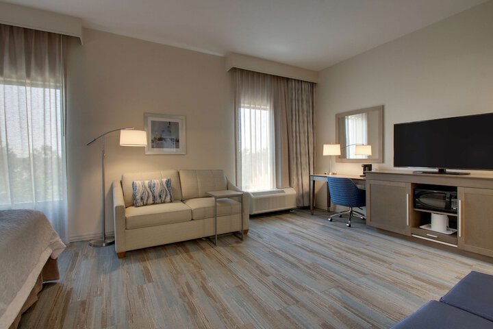 Hampton Inn Sneads Ferry North Topsail Beach