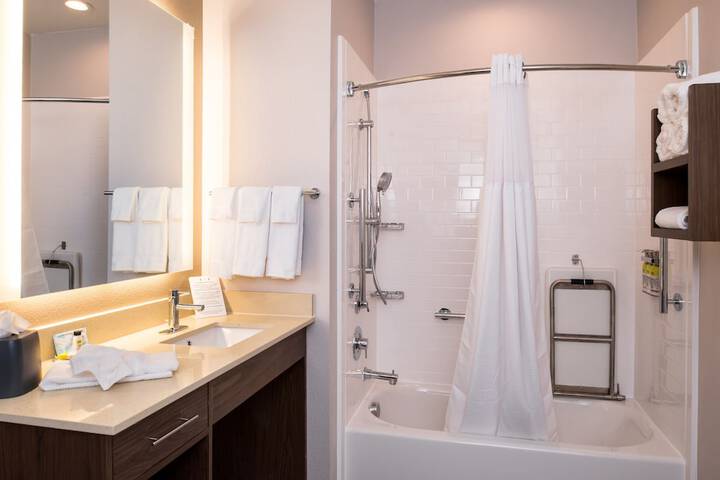Staybridge Suites Pecos by IHG