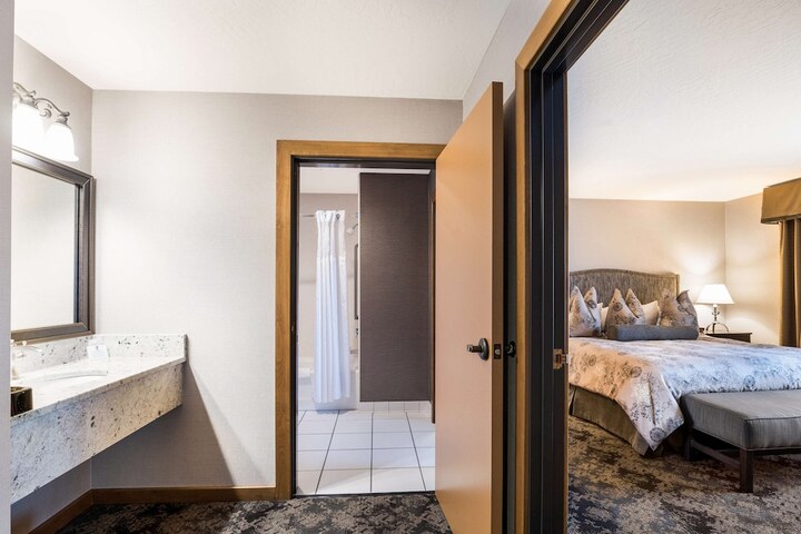 Room 14 of 43