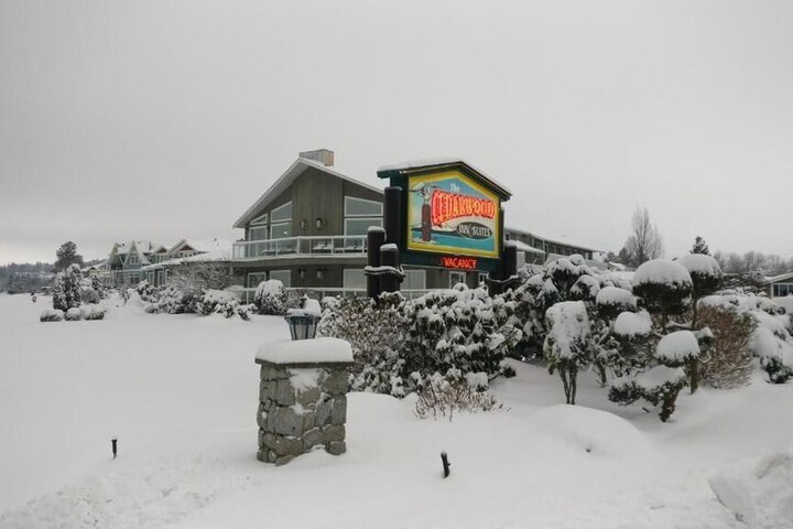 Hotel 5 of 73
