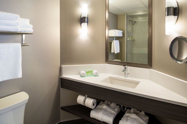 Saskatoon Inn
