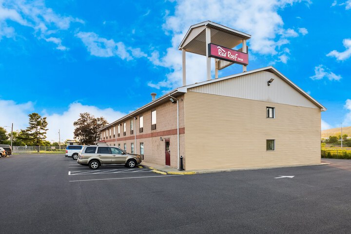 Hotel 2 of 43