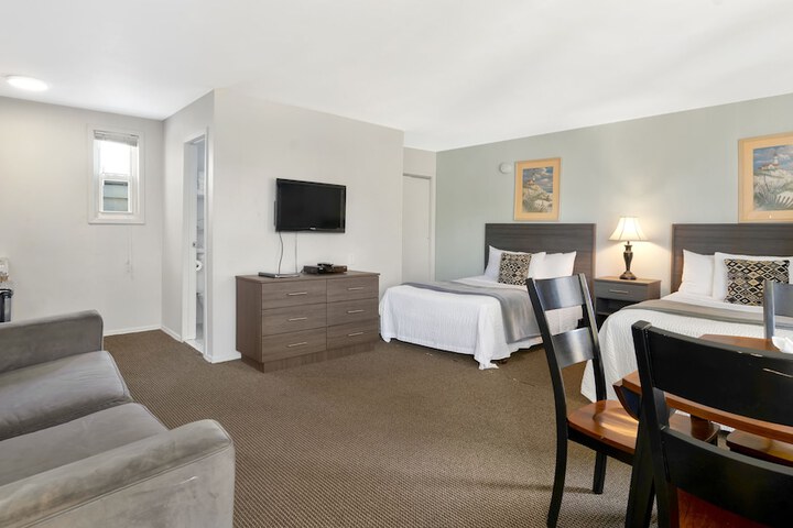 Room 15 of 50