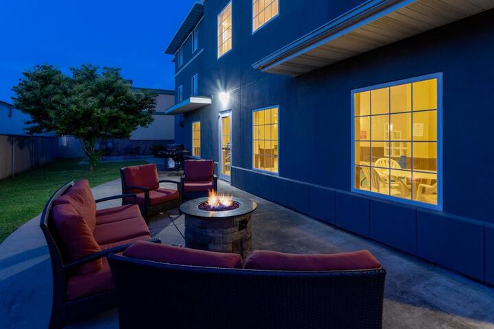 Terrace/Patio 42 of 43