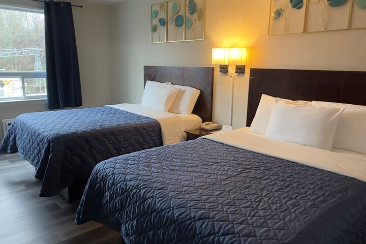 Town Centre Inn - Parry Sound