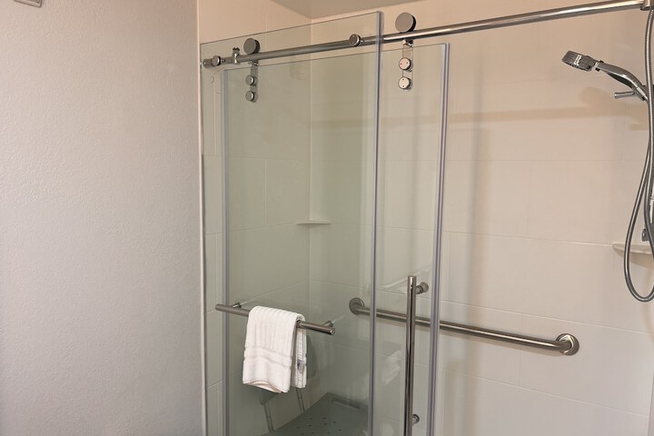 Comfort Suites Louisville Airport