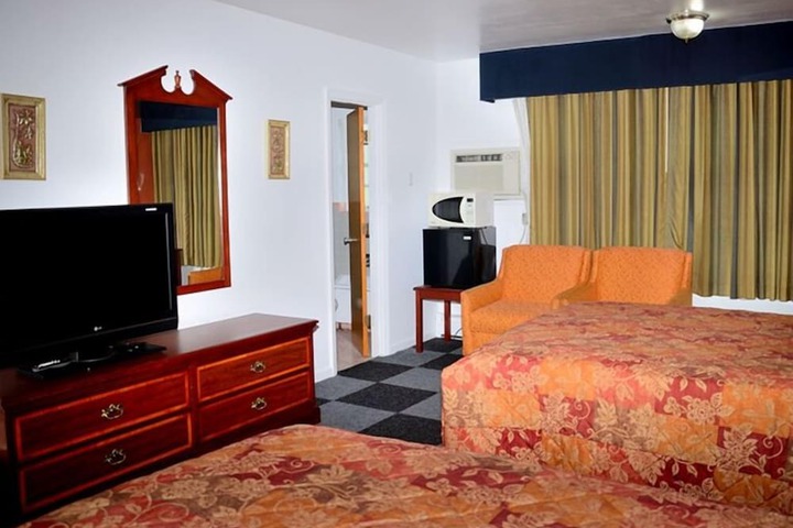 Room 19 of 42