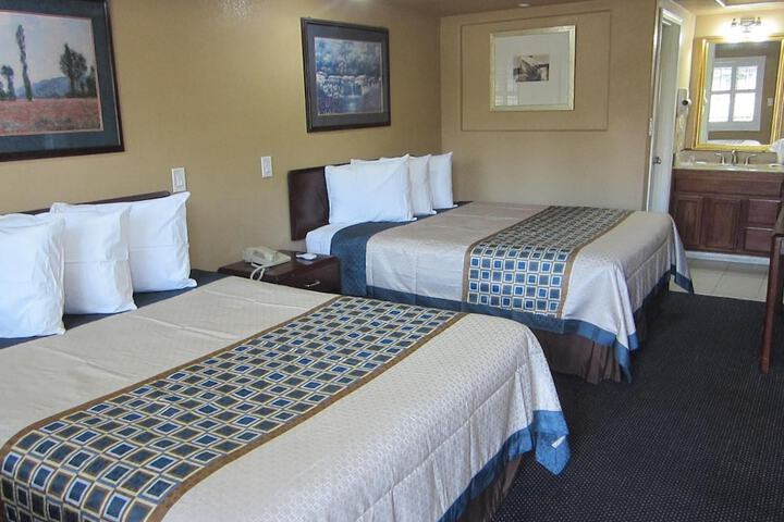 Room 17 of 29
